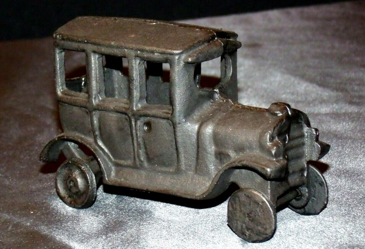 Old Vintage Cast Iron Car Replica AA20-2177b Vintage Collectible ...