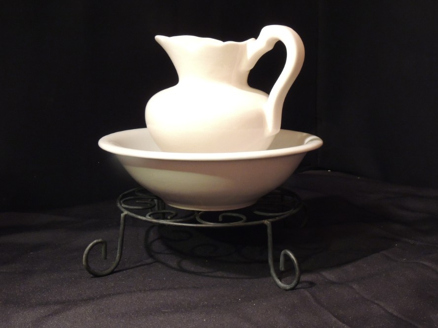 mccoy pottery pitcher and bowl value